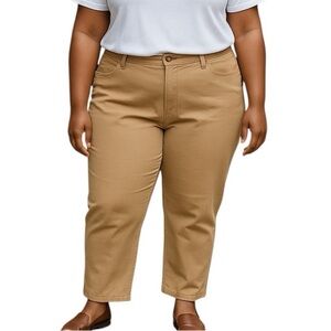 St. John Sport Cropped Pants Tan